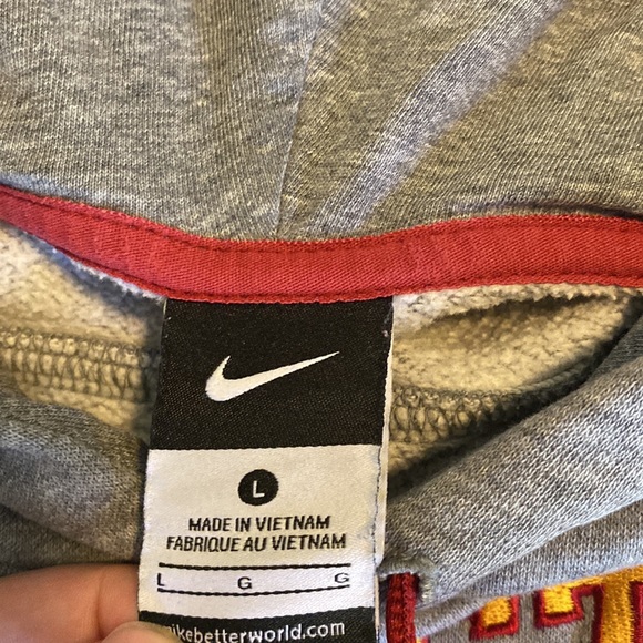 Iowa state Nike sweatshirt - Picture 4 of 4